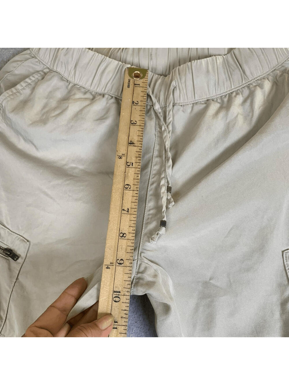 Banana Republic Womens Petite XS Cargo Jogger Pants Tan Pockets 100% Lyocell - Picture 2 of 9